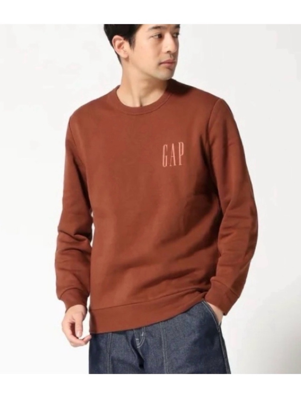 GAP Men's Rust Crewneck Sweatshirt